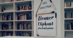 Bestseller estivi: le ragioni del successo dell’antieroina Eleanor Oliphant